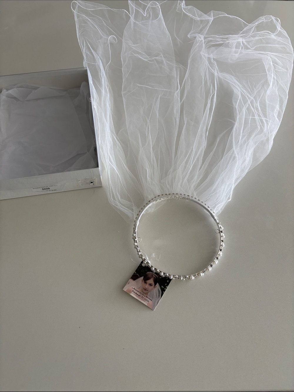 Accessories by Adriana girls White Veil Headband with Pearl Accents NWT